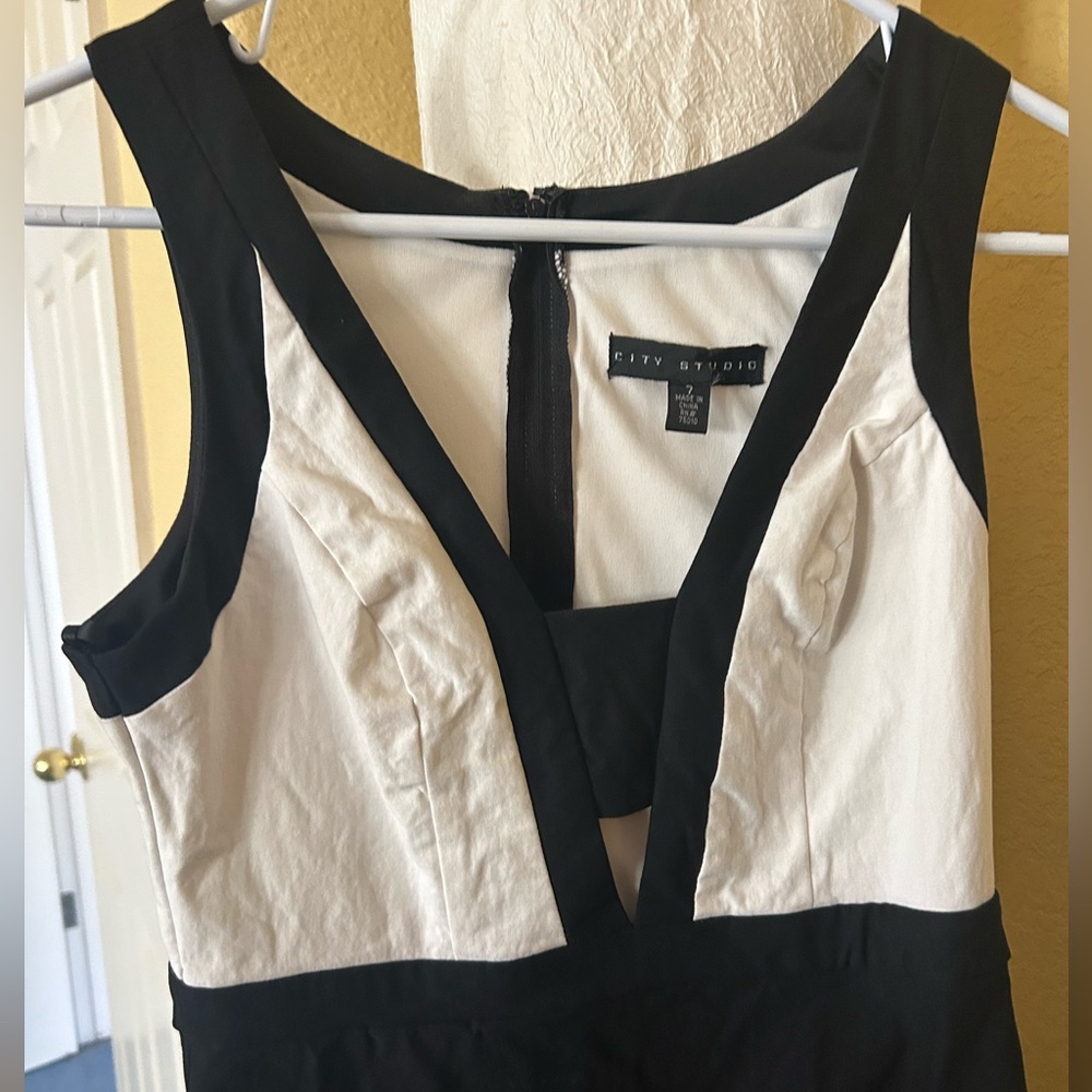 City studio dress